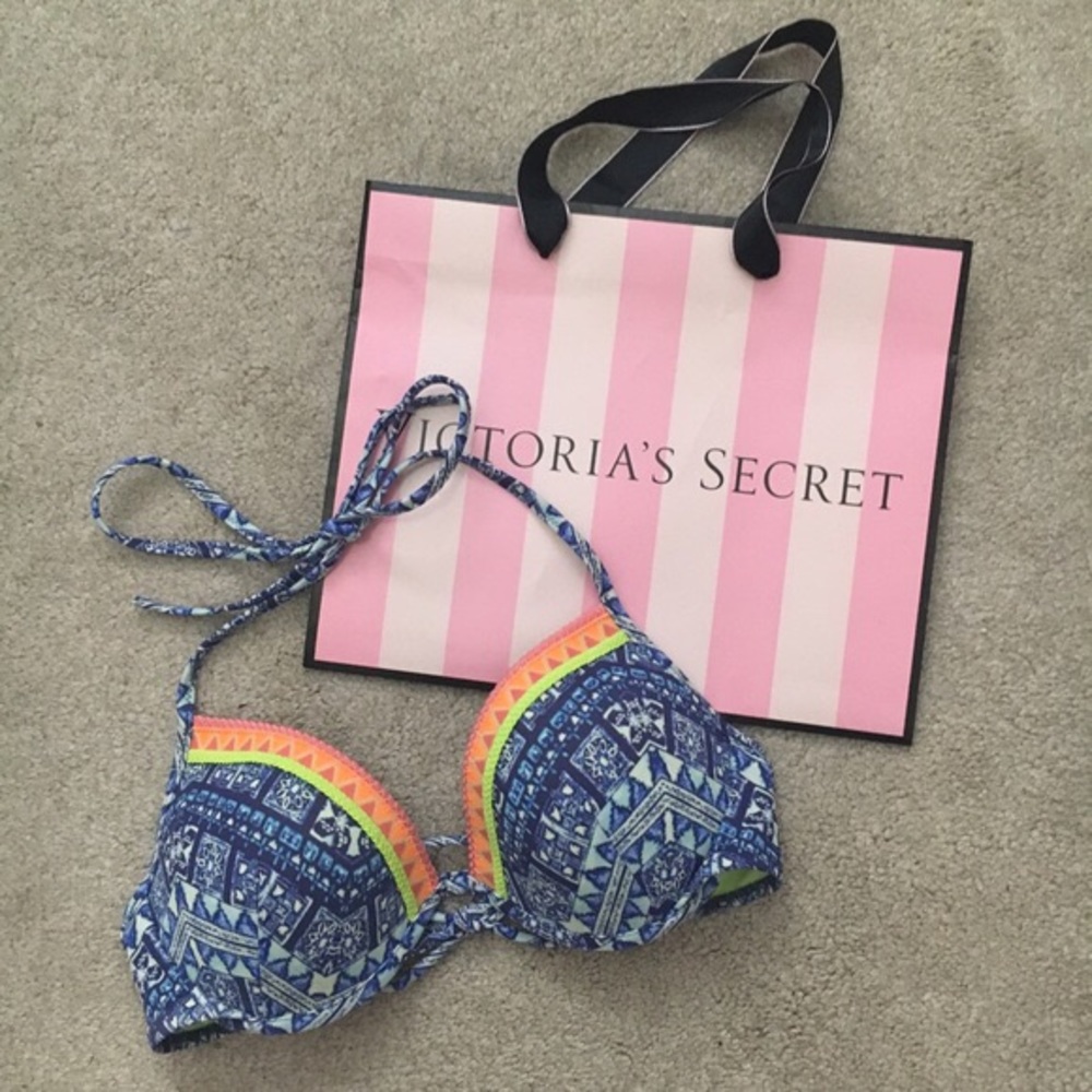 Victoria’s Secret blue tribal print push up
